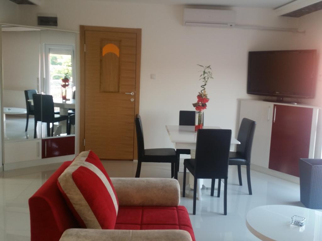 Apartments Maca Novi Sad Rom bilde